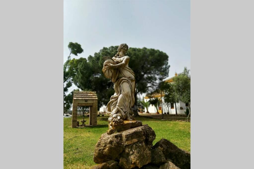 Villa Cortijo San José Sevilla Exterior foto