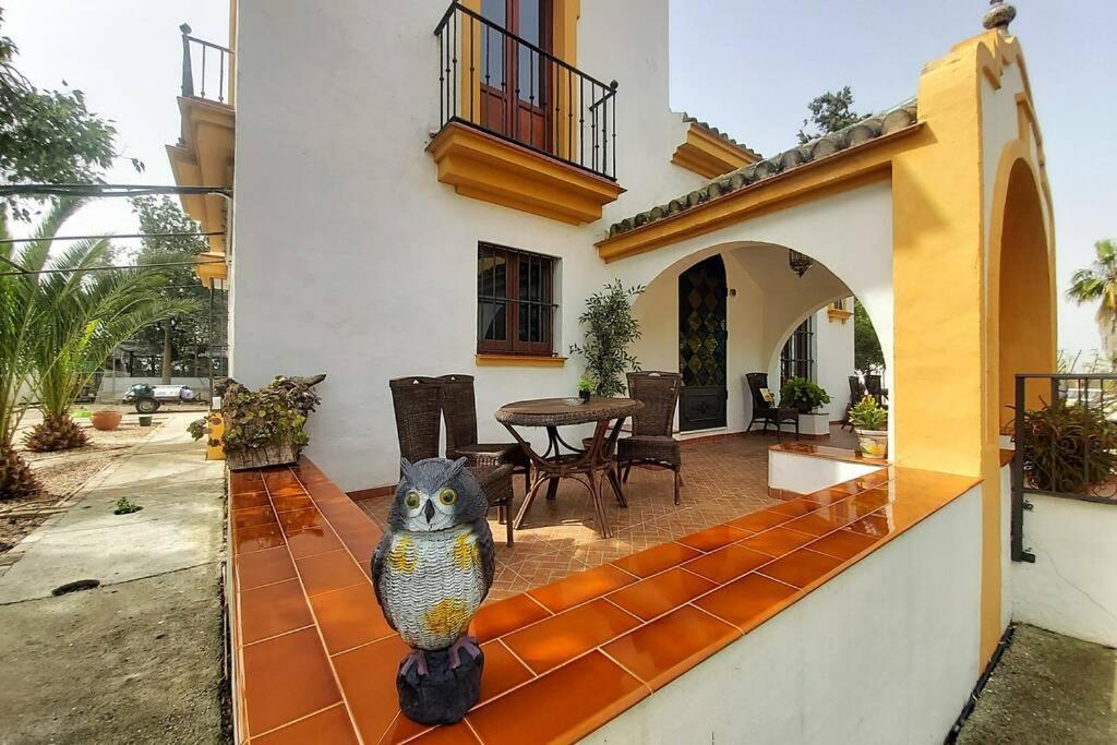 Villa Cortijo San José Sevilla Exterior foto