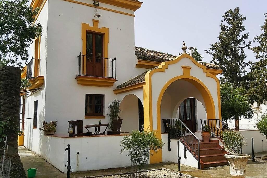 Villa Cortijo San José Sevilla Exterior foto